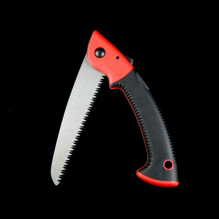 Folding pruning handsaw with 3 phase teeth